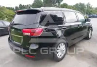 2016 KIA Sedona photo