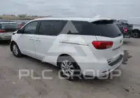 2016 KIA Sedona photo