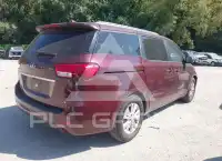2016 KIA Sedona photo