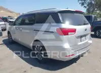 2016 KIA Sedona фото