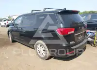 2016 KIA Sedona фото