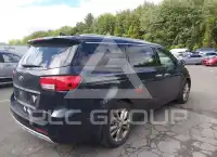 2016 KIA Sedona фото