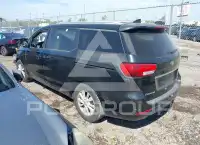 2016 KIA Sedona фото