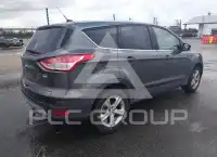 2016 Ford ESCAPE photo