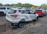 2016 Ford ESCAPE photo