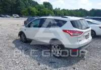 2016 Ford ESCAPE photo