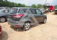 2016 Ford ESCAPE photo