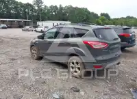 2016 Ford ESCAPE photo