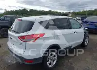 2016 Ford ESCAPE photo