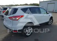 2016 Ford ESCAPE photo