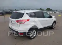 2016 Ford ESCAPE photo