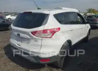 2016 Ford ESCAPE photo