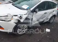 2016 Ford ESCAPE photo