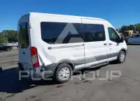 2016 Ford TRANSIT photo