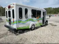 2016 Ford E-450 фото