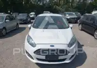 2016 Ford FIESTA фото