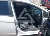 2016 Ford FIESTA фото