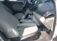 2016 Ford FIESTA фото