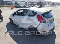 2016 Ford FIESTA фото