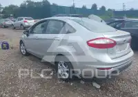 2016 Ford FIESTA фото