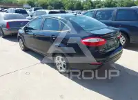 2016 Ford FIESTA фото