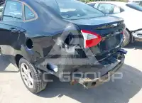 2016 Ford FIESTA фото
