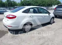 2016 Ford FIESTA фото