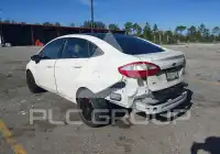 2016 Ford FIESTA фото