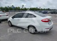 2016 Ford FIESTA photo