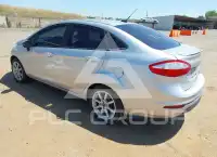 2016 Ford FIESTA фото