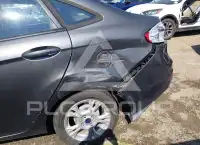 2016 Ford FIESTA фото