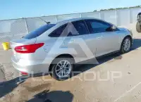 2016 Ford FOCUS photo