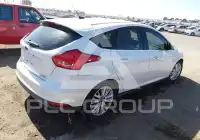2016 Ford FOCUS фото