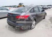 2016 Ford FOCUS photo