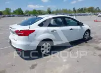 2016 Ford FOCUS photo