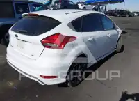 2016 Ford FOCUS фото