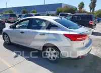 2016 Ford FOCUS фото