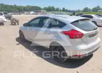 2016 Ford FOCUS photo