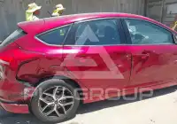 2016 Ford FOCUS фото
