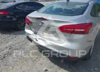2016 Ford FOCUS фото