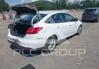 2016 Ford FOCUS фото