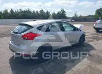 2016 Ford FOCUS фото