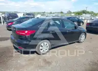 2016 Ford FOCUS фото