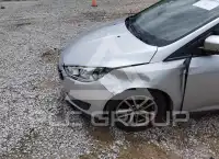 2016 Ford FOCUS фото