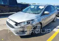 2016 Ford FOCUS фото