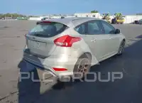 2016 Ford FOCUS фото