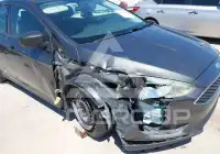 2016 Ford FOCUS фото