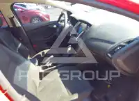 2016 Ford FOCUS фото