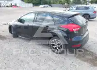 2016 Ford FOCUS photo