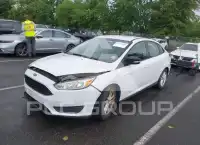 2016 Ford FOCUS фото